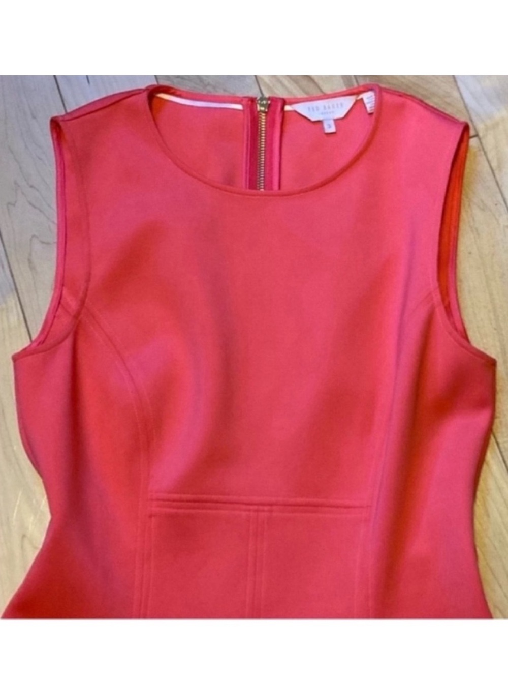Ted Baker Coral sleeveless skater style dress exposed back gold zipper size 8-10 - Picture 4 of 13